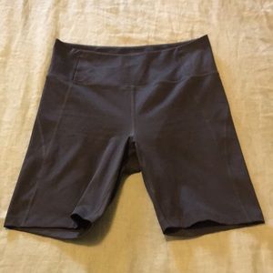 Girlfriend Collective High Rise Bike Short Size Large in Moon
